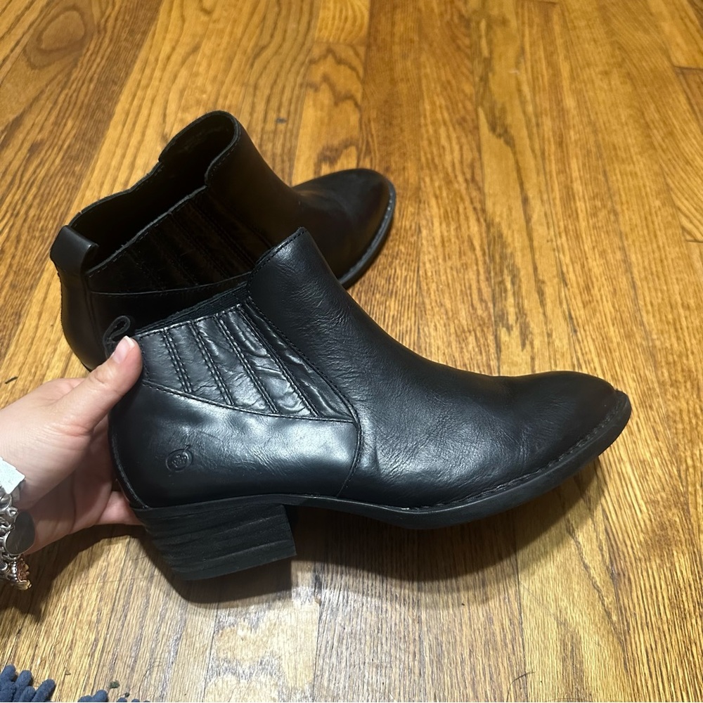 Born Sleek Black Leather Booties - Picture 5 of 8